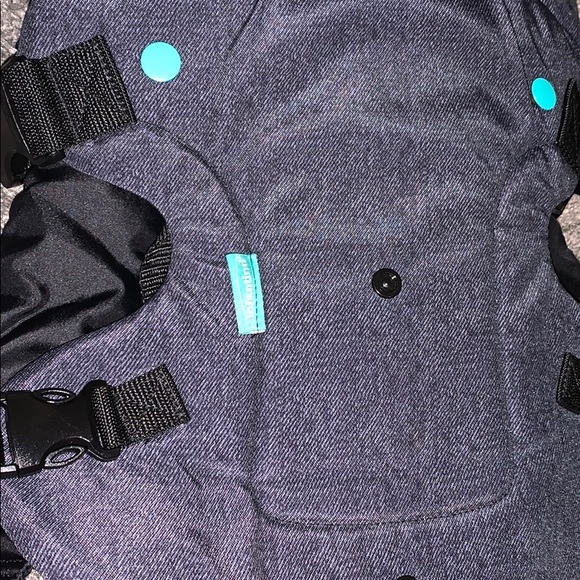 ‼️ SOLD ‼️ Infantino flip advanced baby carrier - Picture 2 of 7